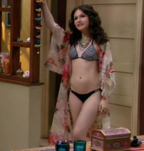 Erin Sanders